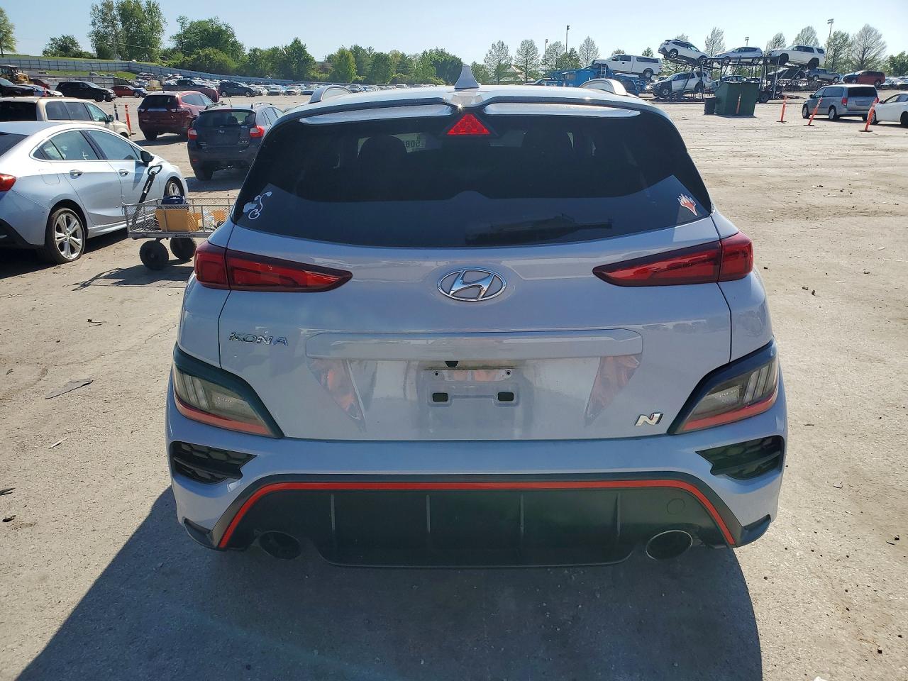 Hyundai KONA Base