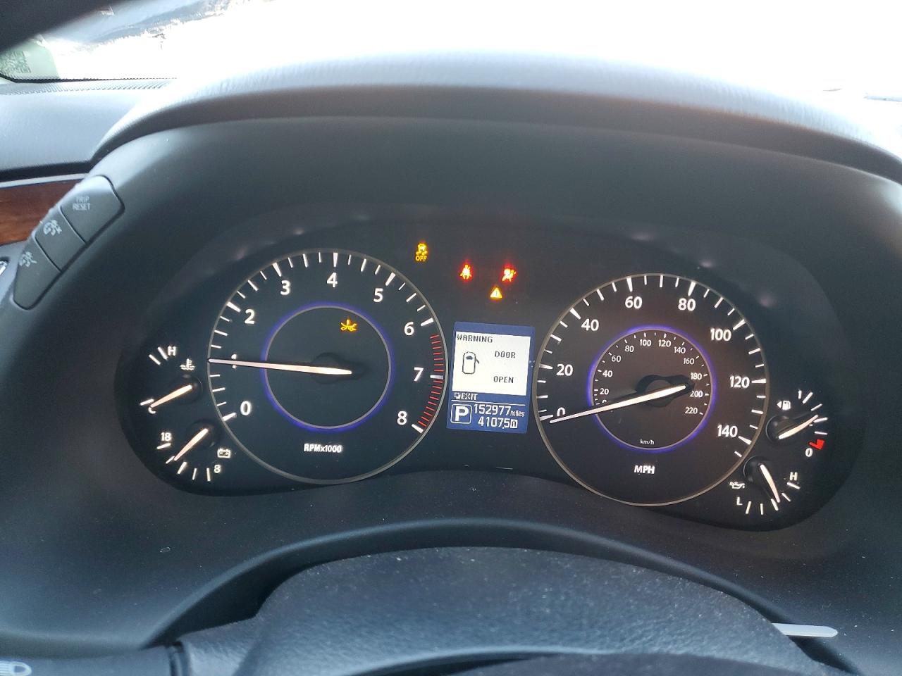 INFINITI Qx Base