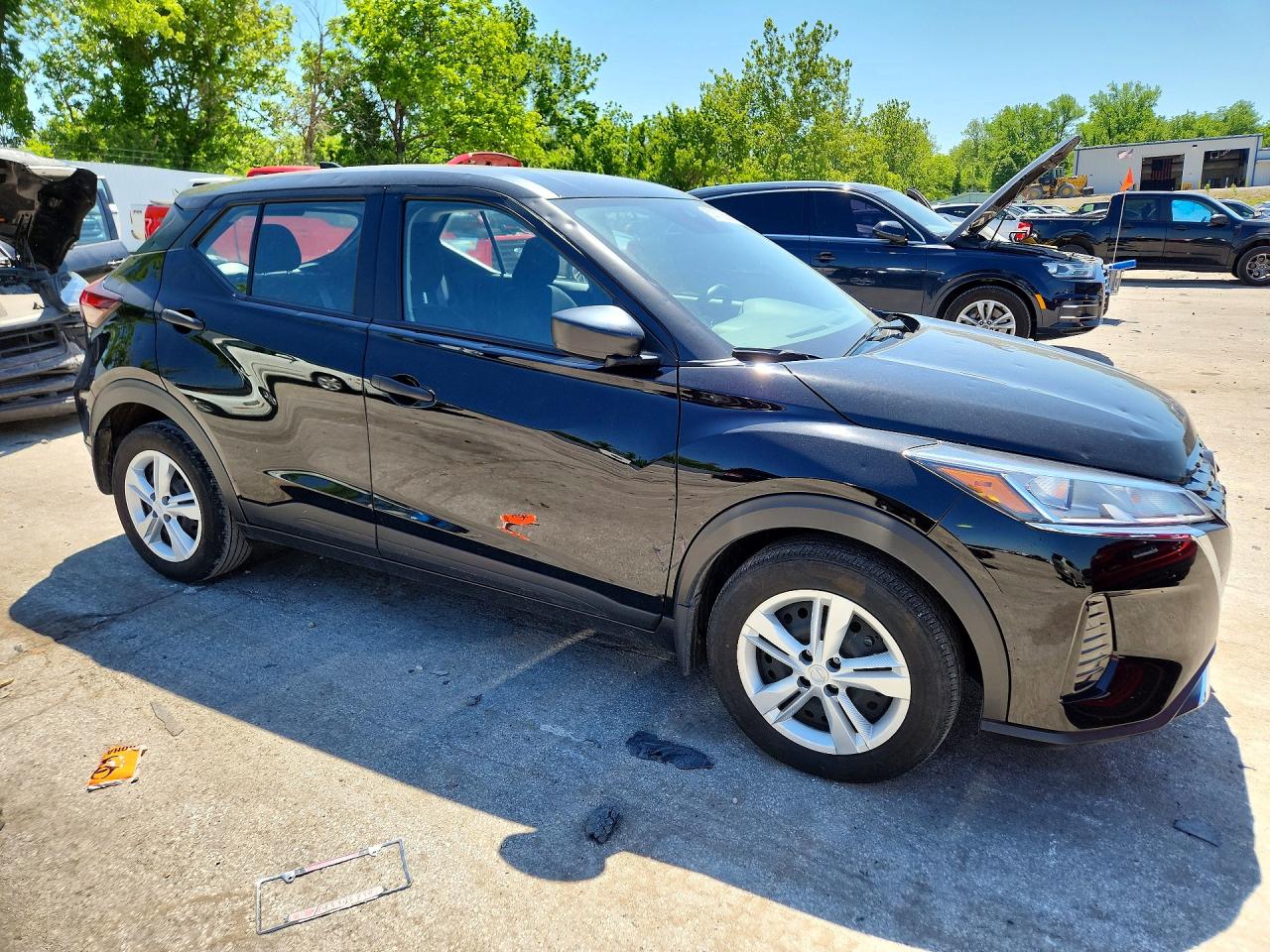Nissan Kicks S