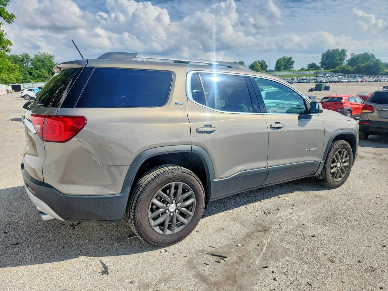 GMC Acadia Slt-1