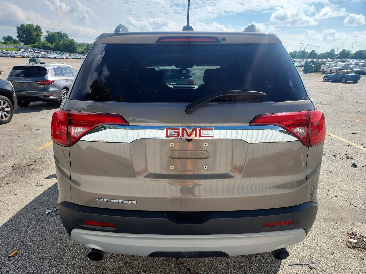 GMC Acadia Slt-1