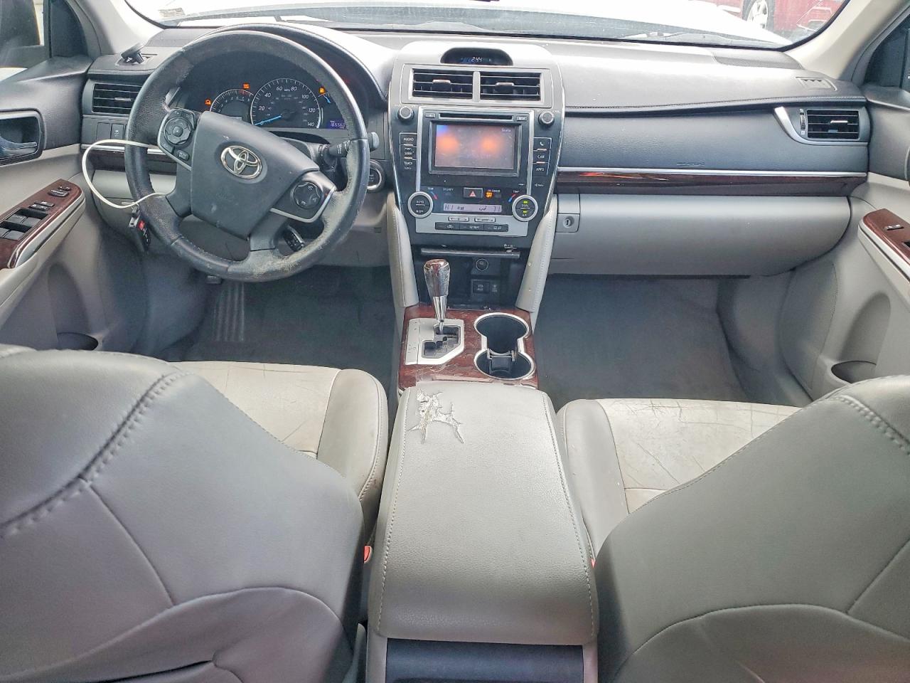 Toyota Camry Xle