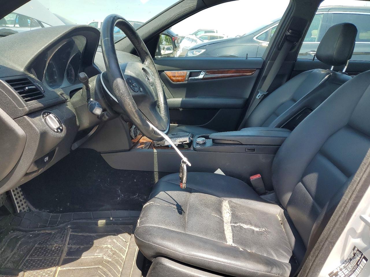 Mercedes-Benz C-Class 300