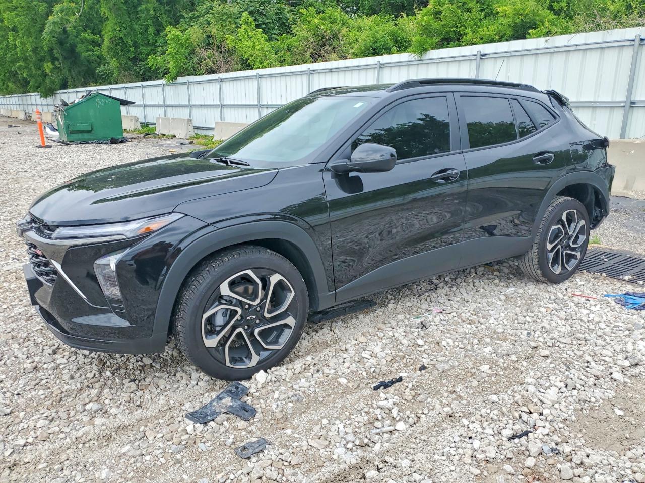 Salvage Chevrolet Trax Image