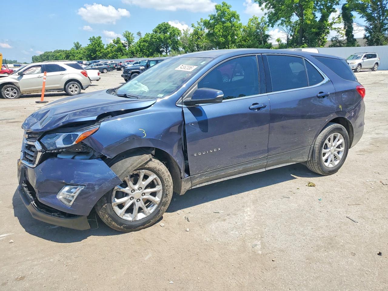 Salvage Chevrolet Equinox Image