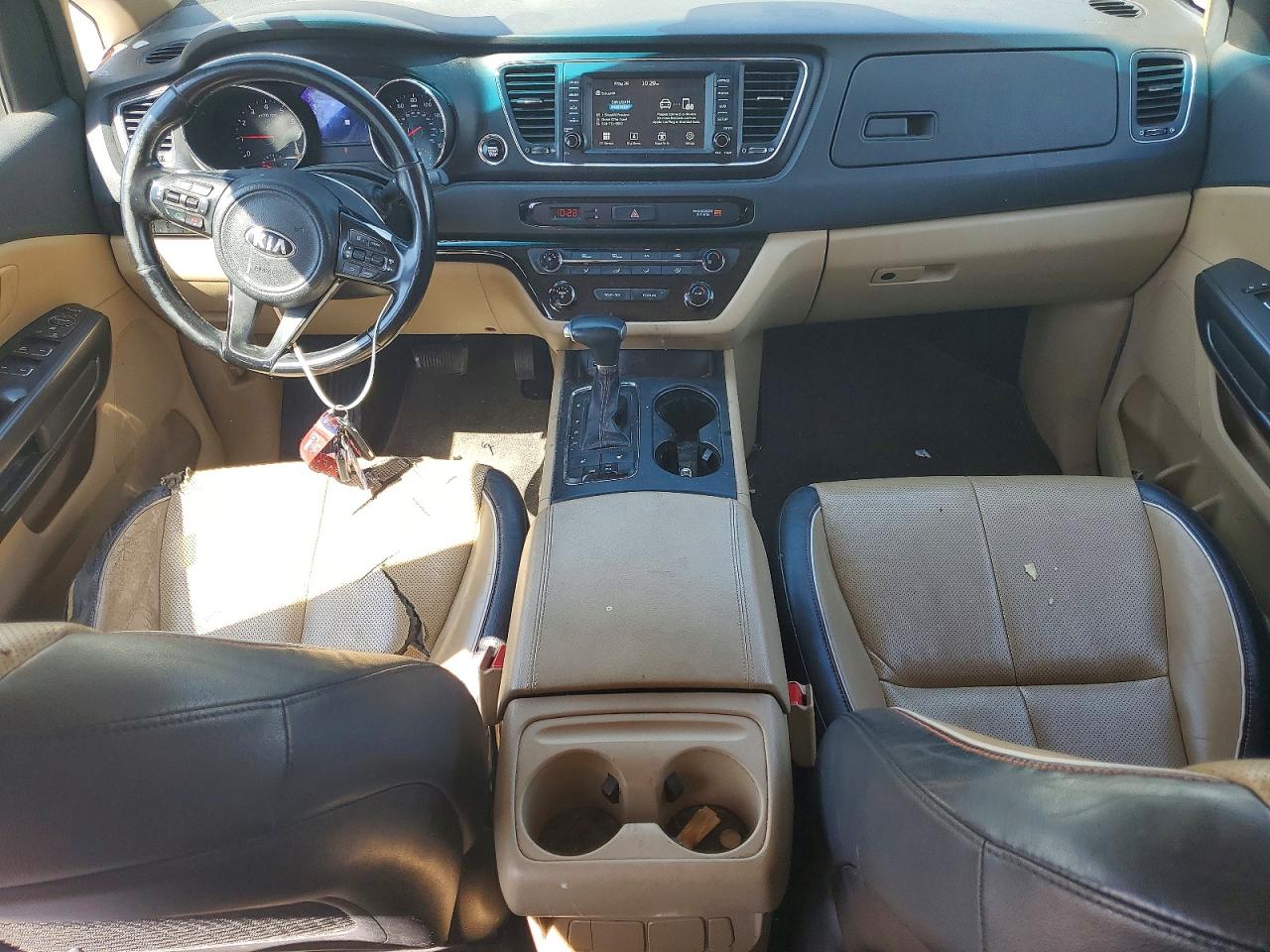 Kia Sedona Lx