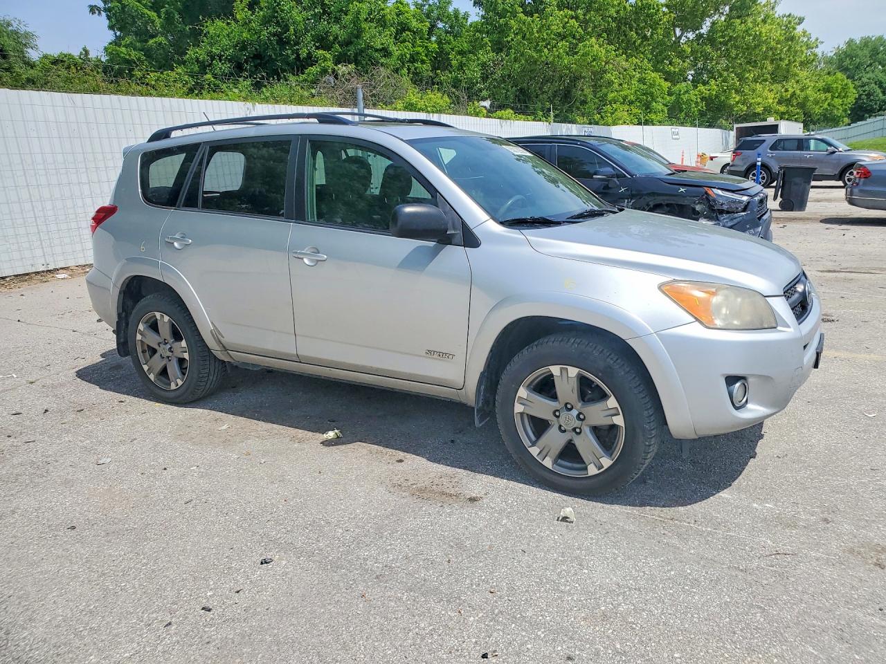 Toyota RAV4 Sport