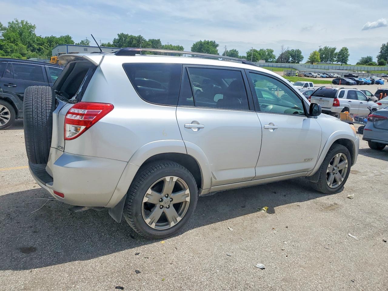 Toyota RAV4 Sport