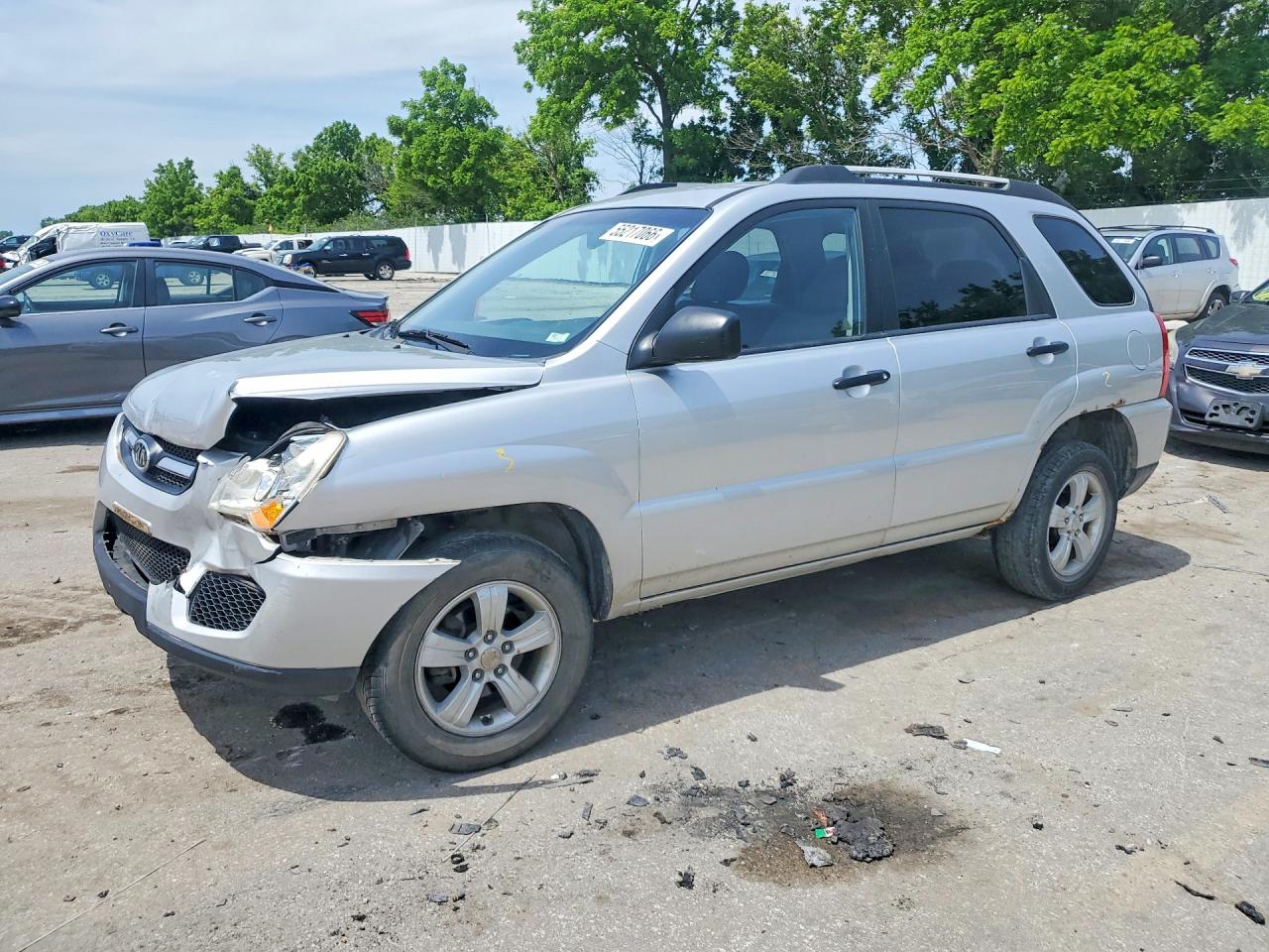 Salvage Kia Sportage Image