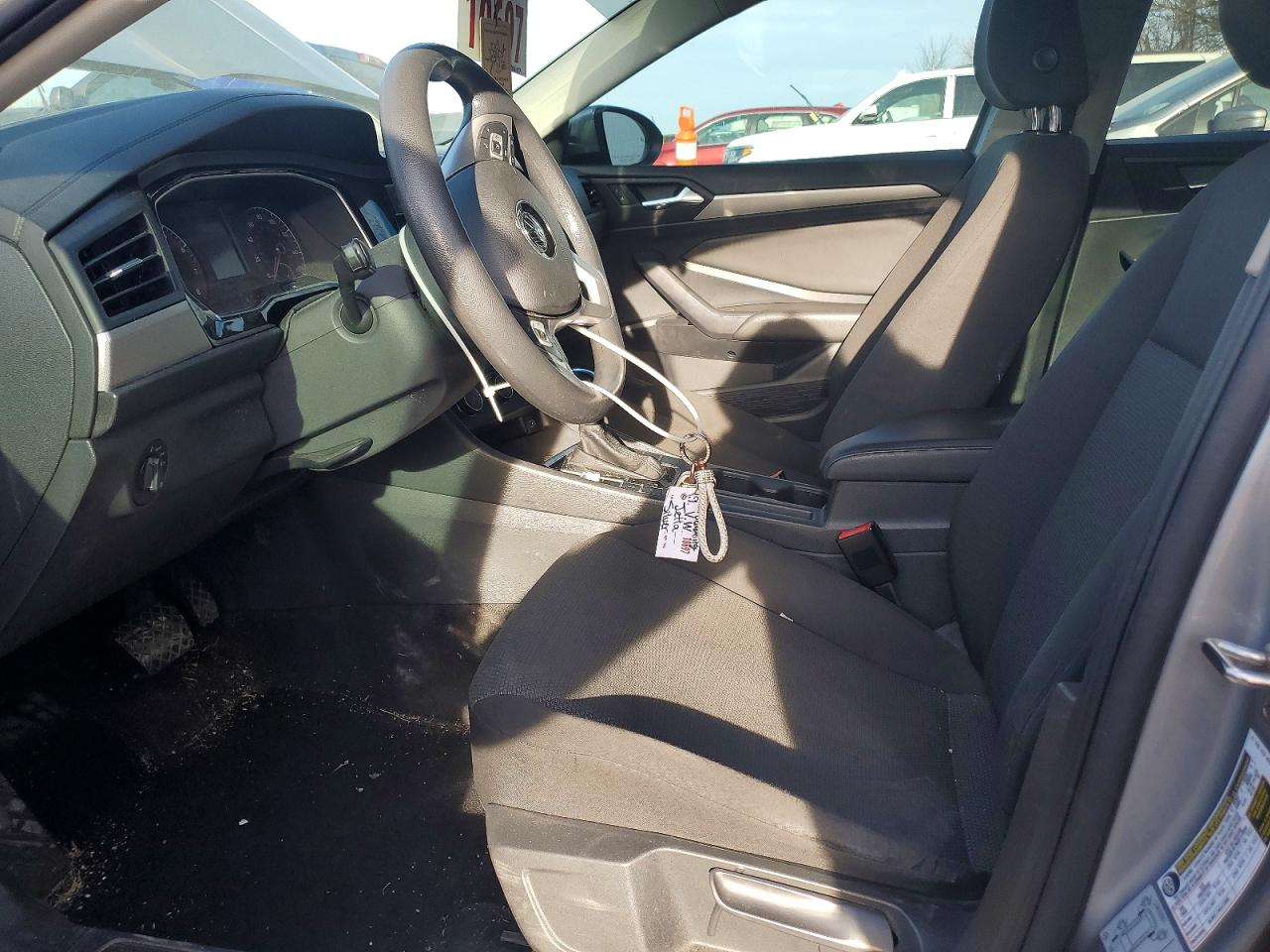 Volkswagen Jetta S