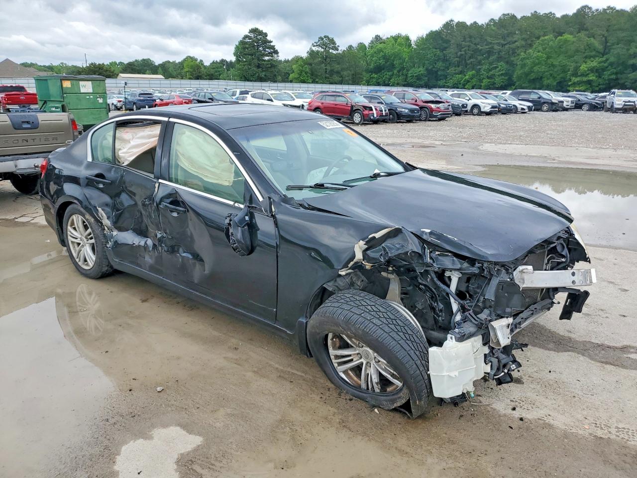INFINITI G25 Base