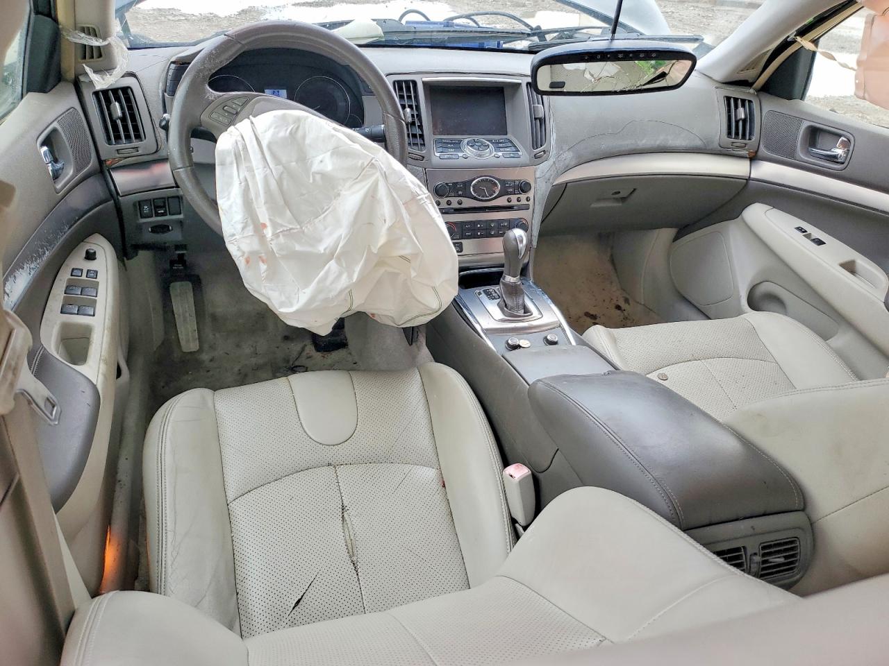 INFINITI G25 Base