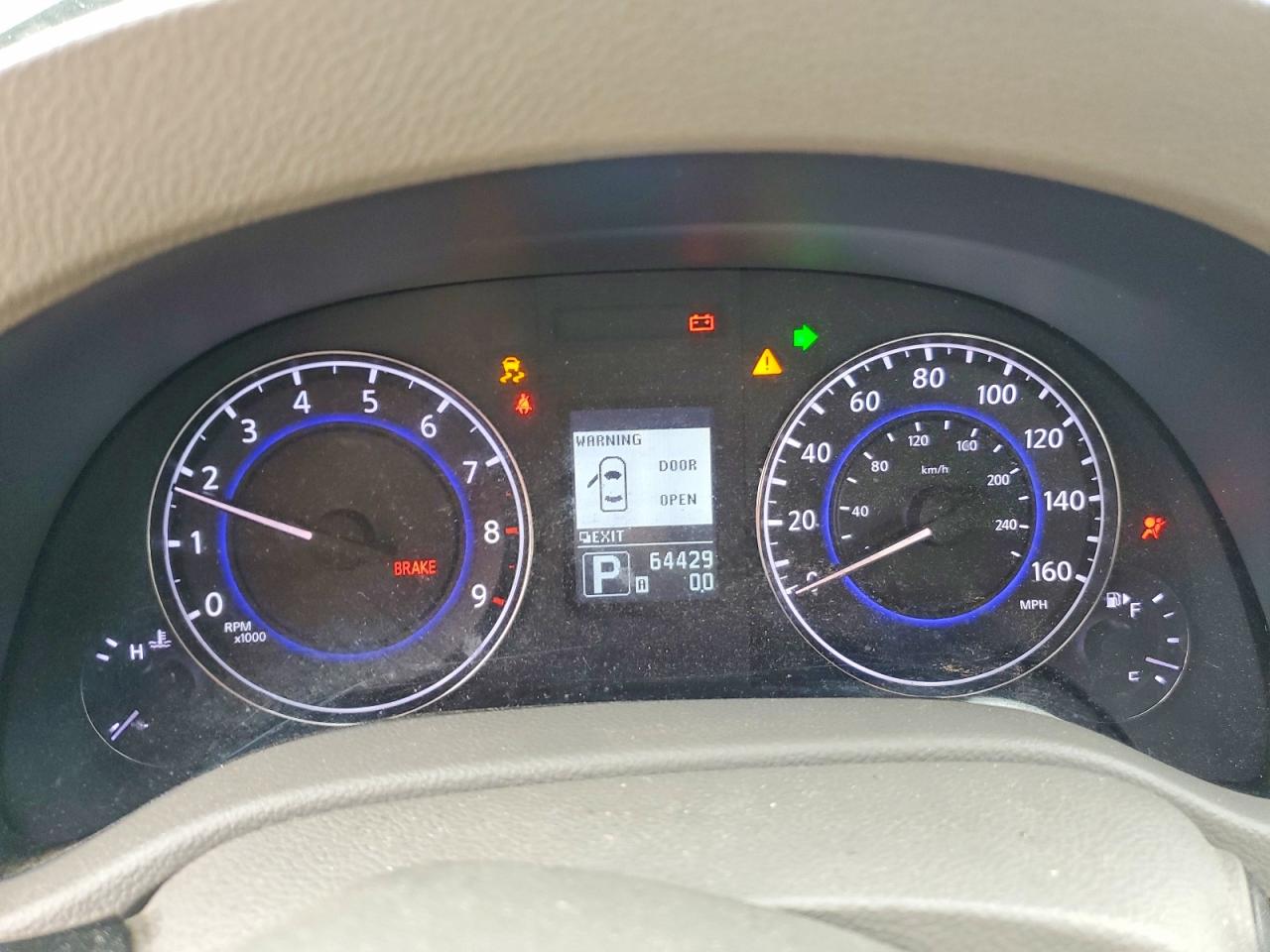 INFINITI G25 Base