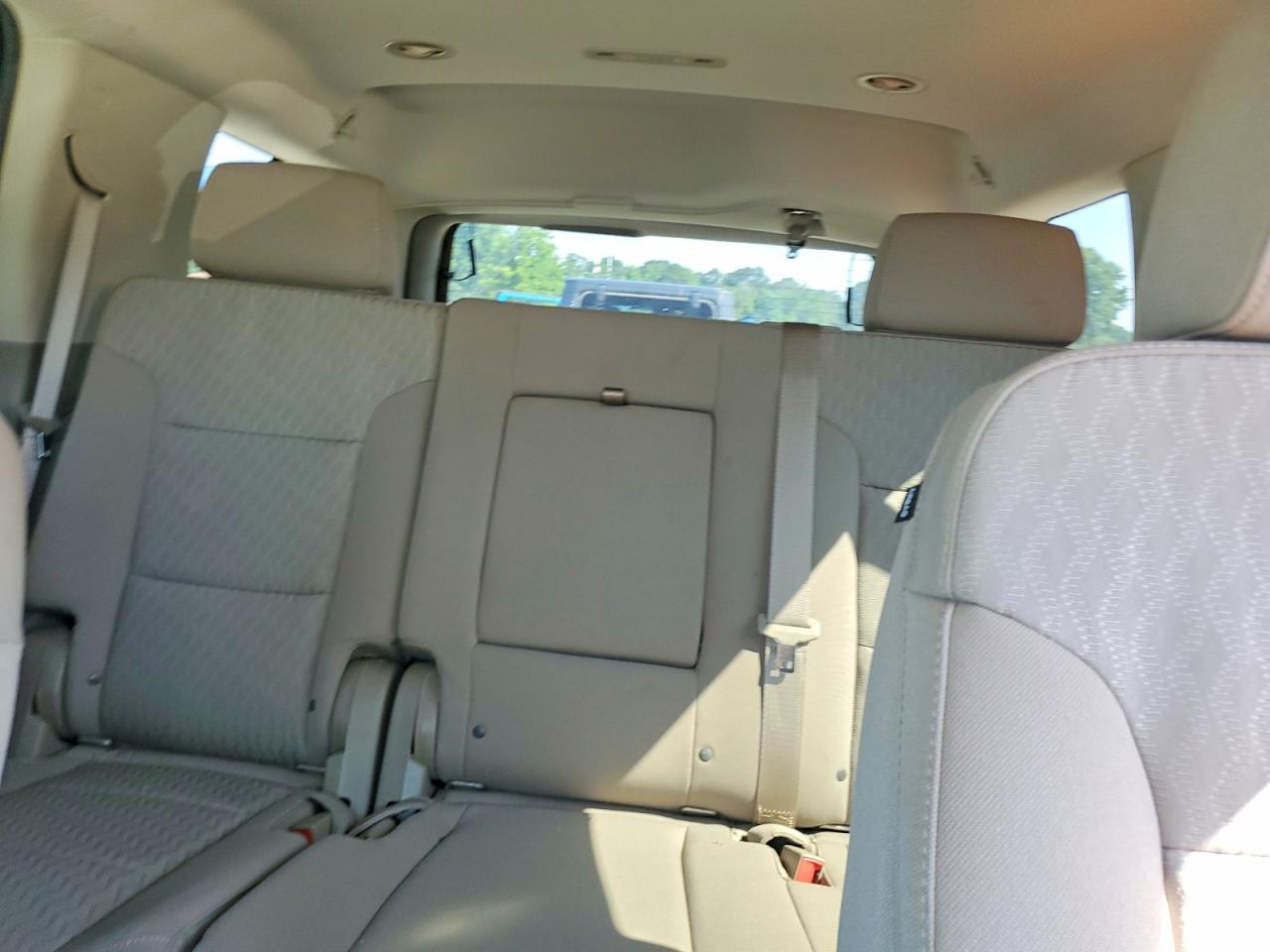 Chevrolet Tahoe C1500 Ls