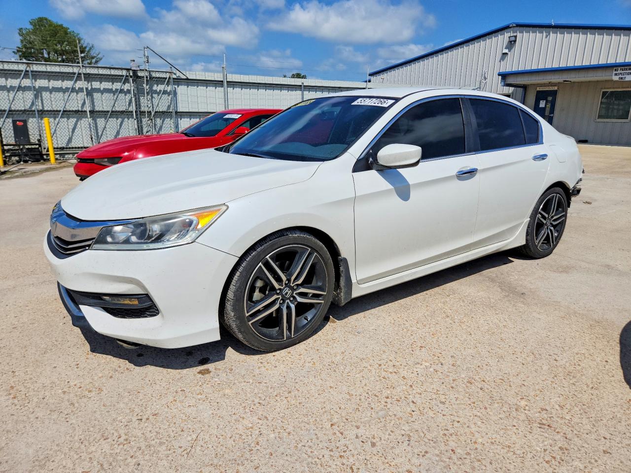 Salvage Honda Accord Image