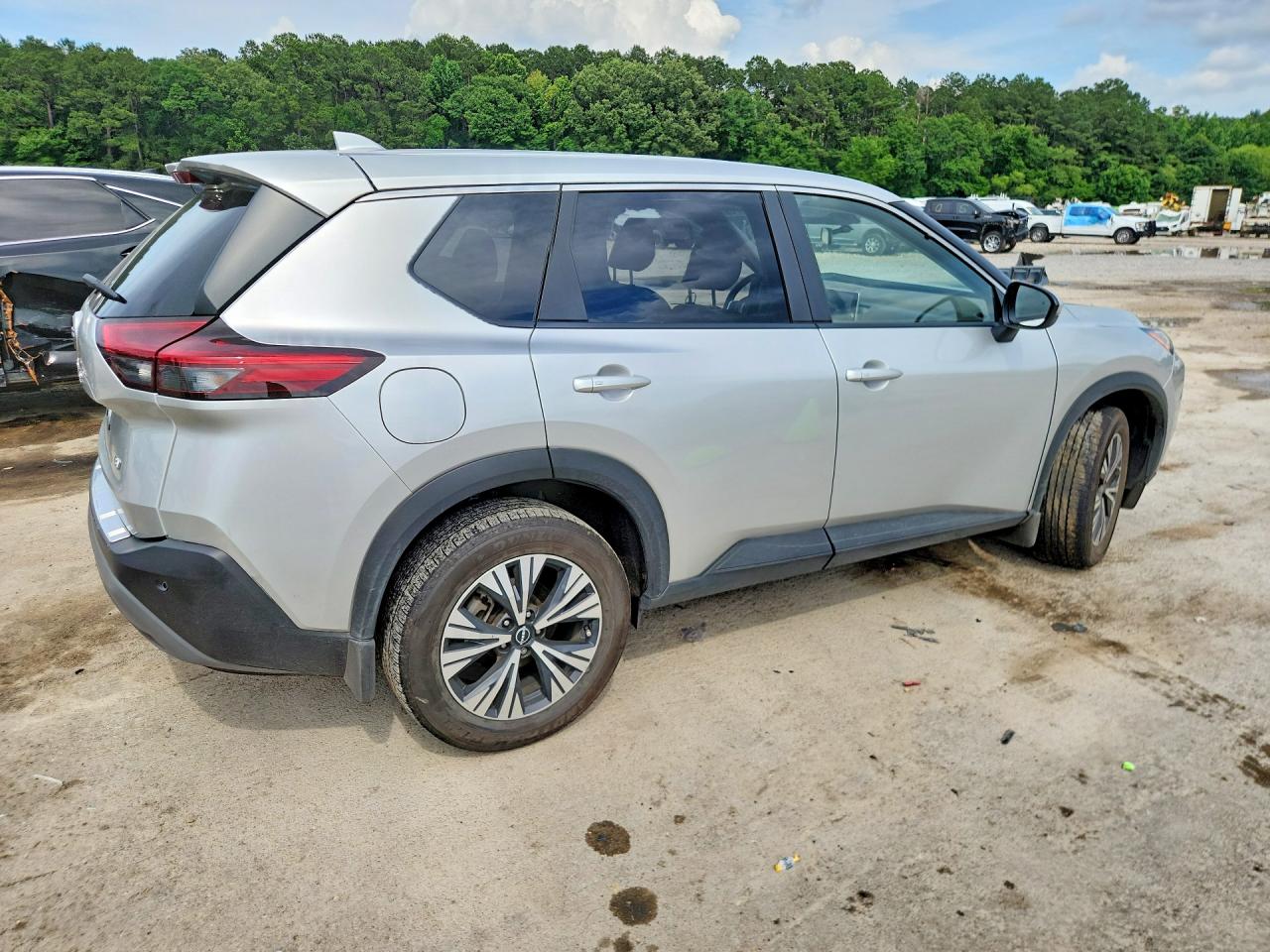 Nissan Rogue Sv