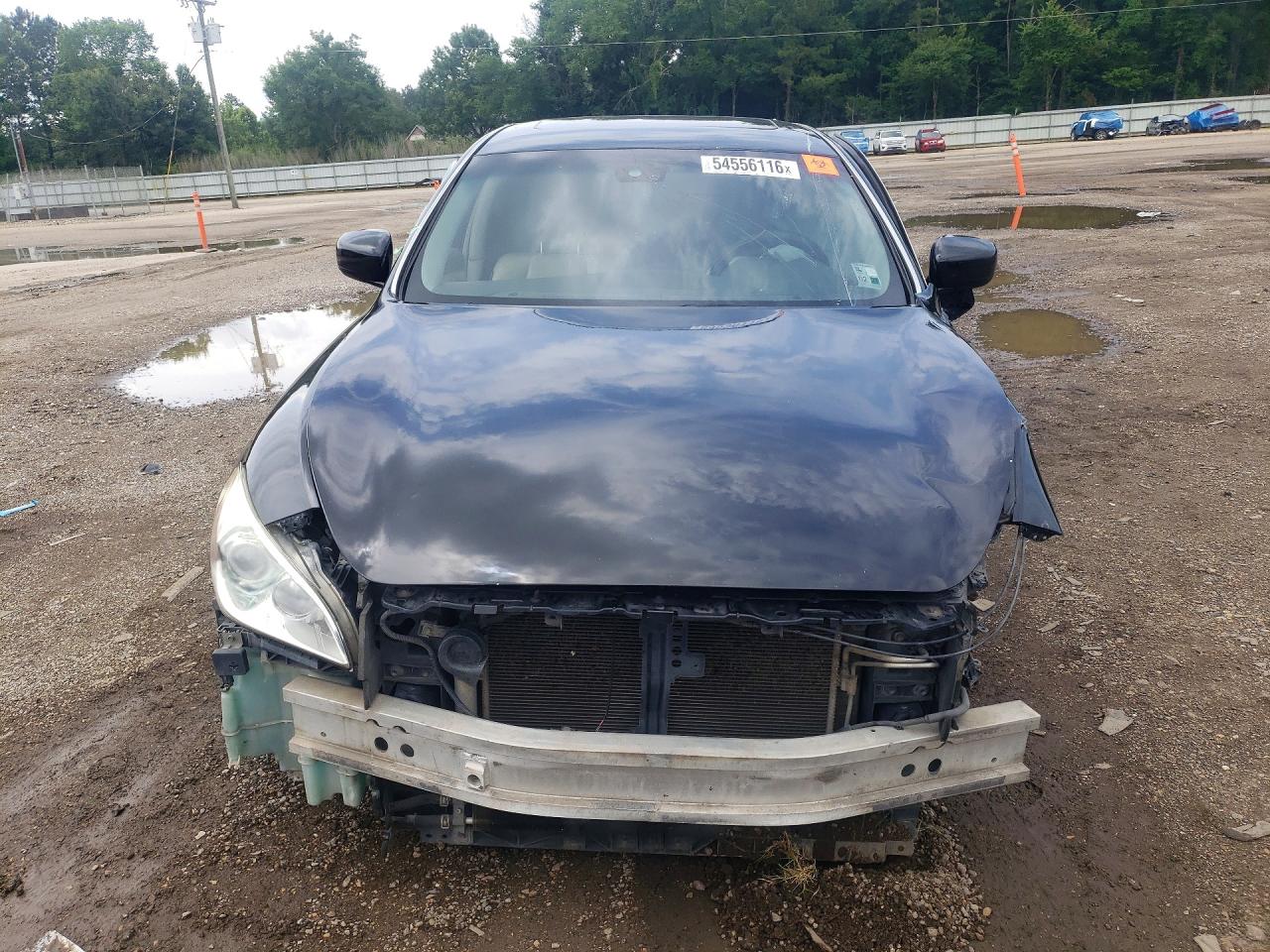INFINITI M37 Base
