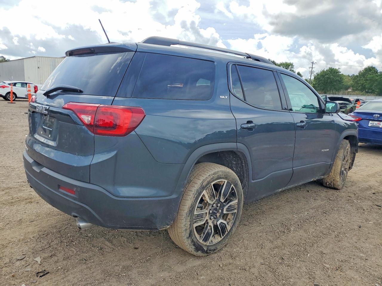 GMC Acadia Slt-1