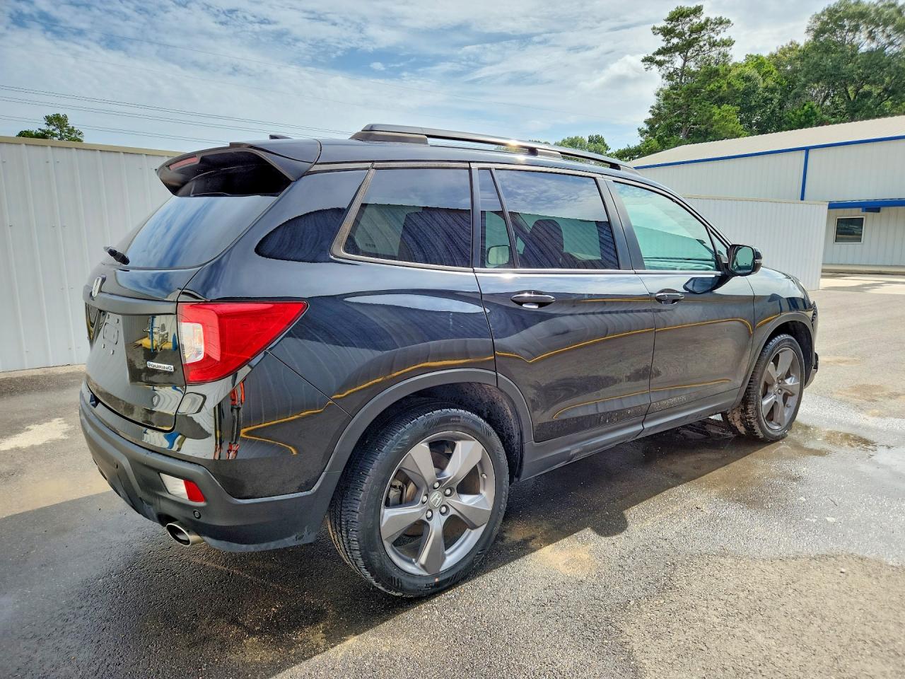 Honda Passport Touring