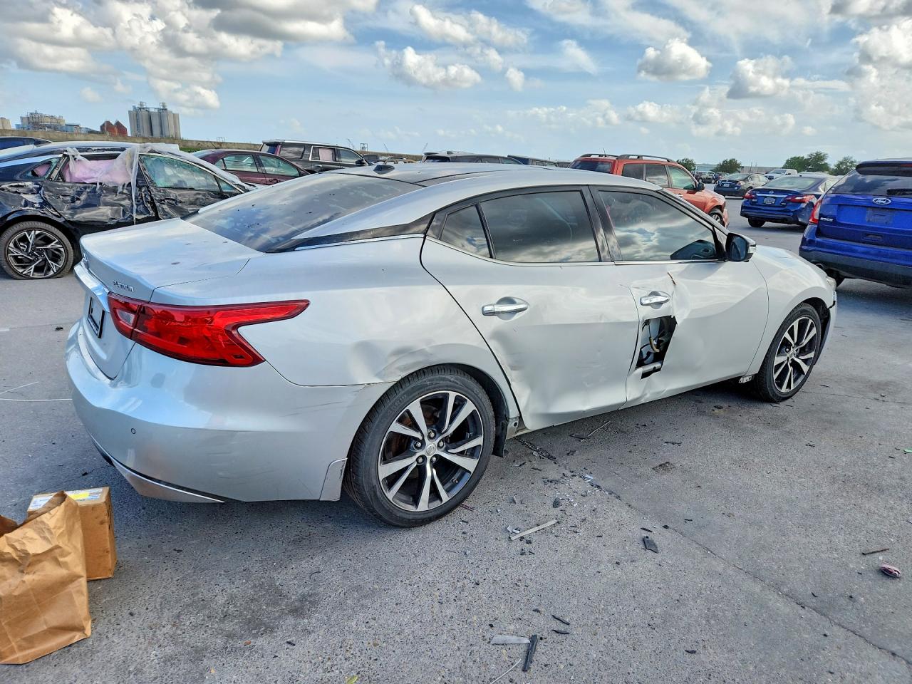 Nissan Maxima Platinum