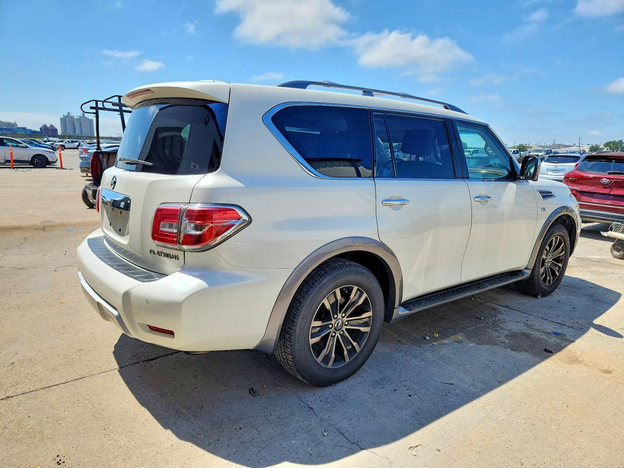 Nissan Armada Platinum