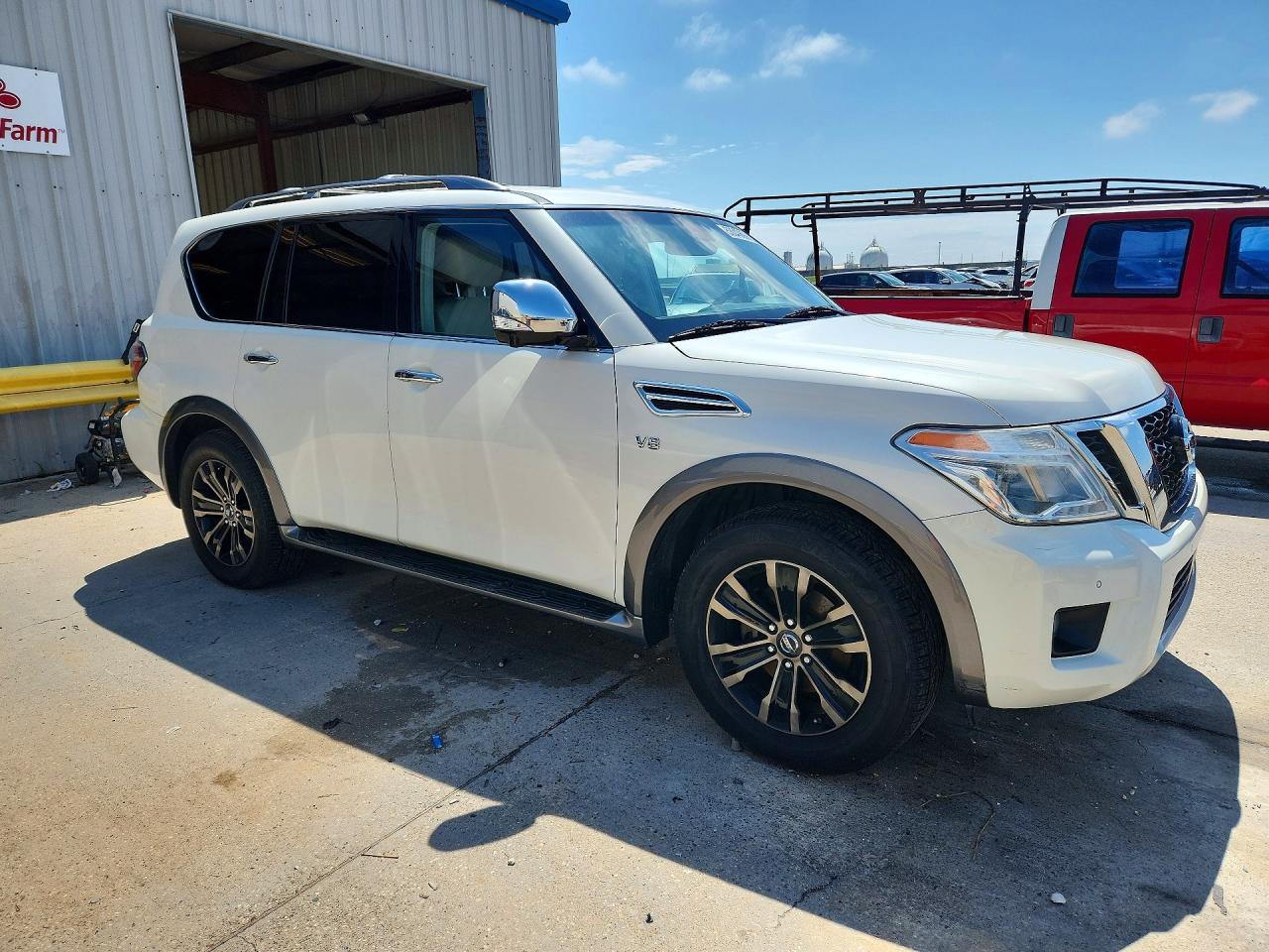 Nissan Armada Platinum