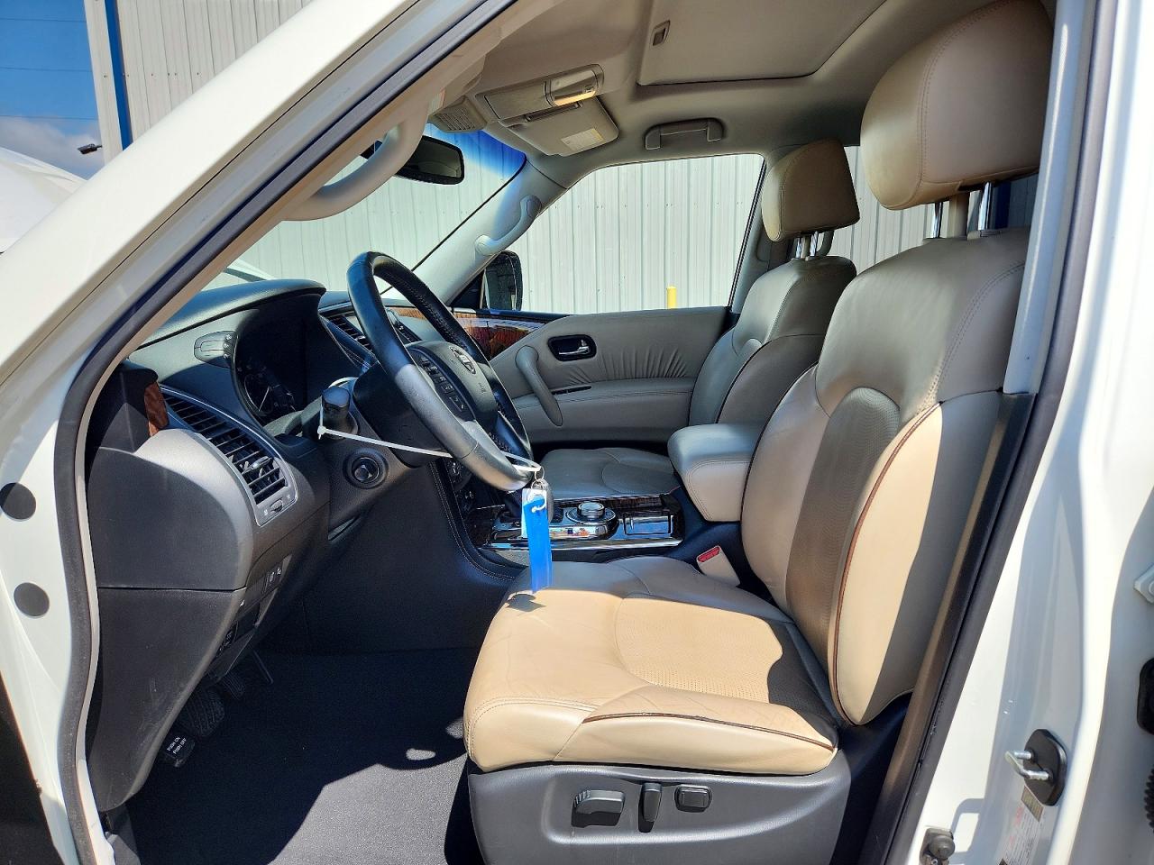 Nissan Armada Platinum