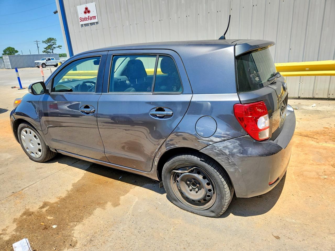Scion xD Base
