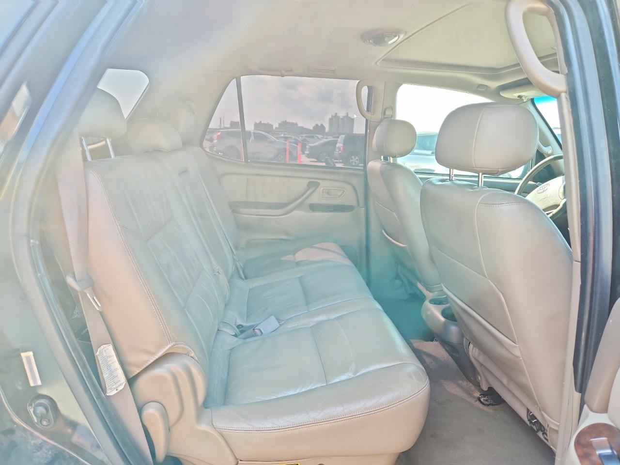 Toyota Sequoia Limited