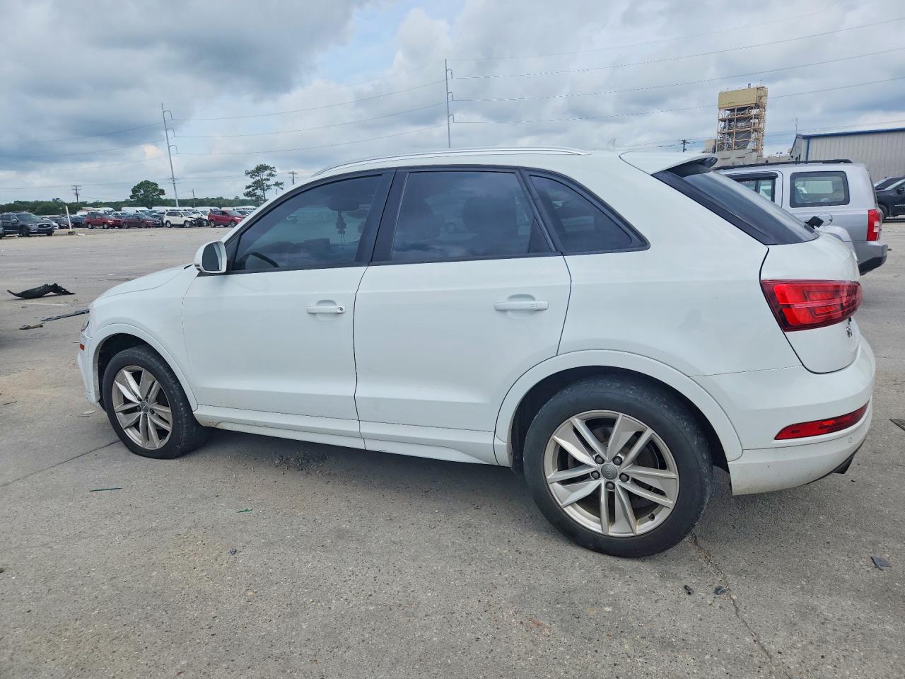 Audi Q3 Premium