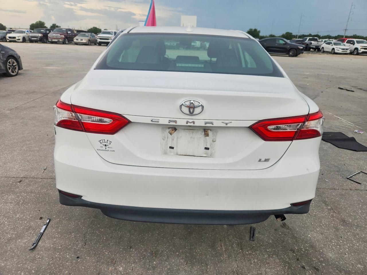 Toyota Camry Le