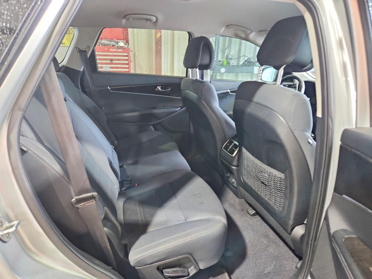 Kia Sorento Lx
