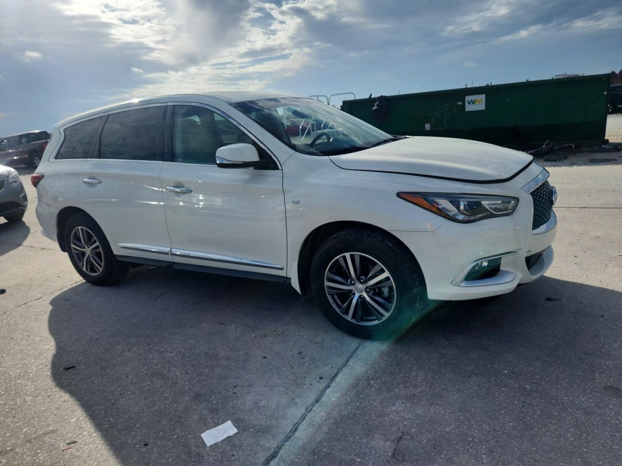 INFINITI Qx Base
