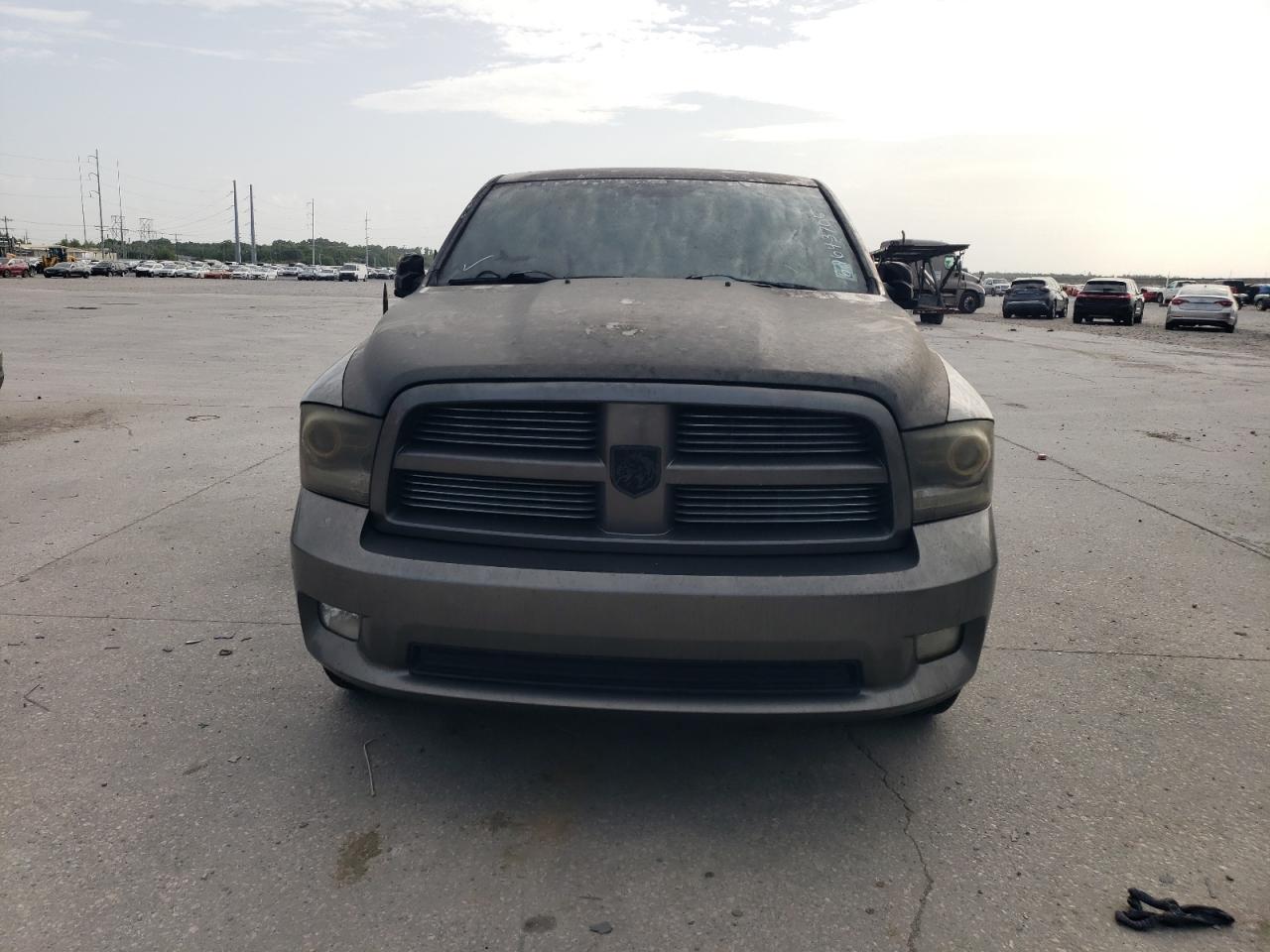 Dodge Ram 1500 Sport