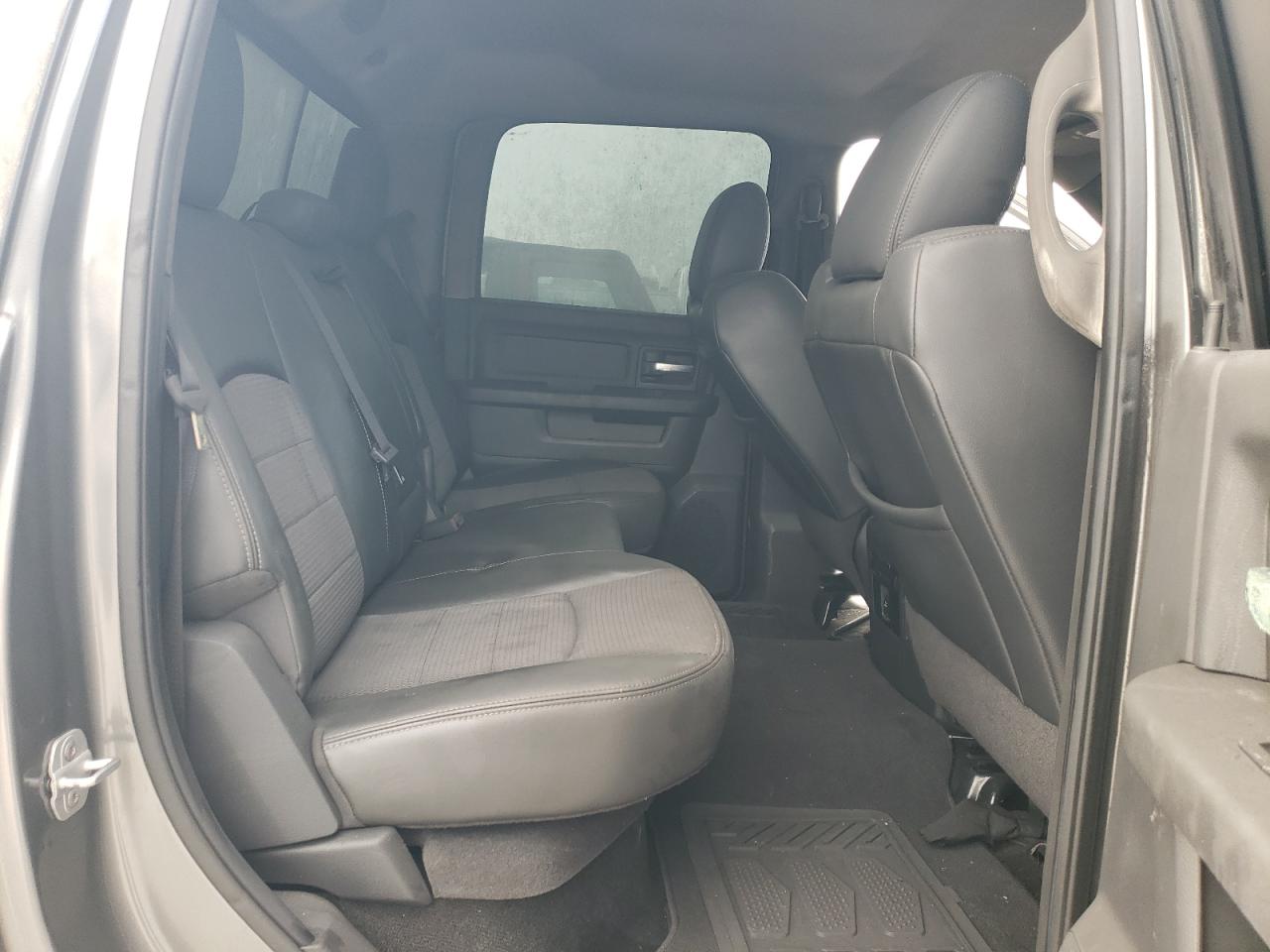 Dodge Ram 1500 Sport
