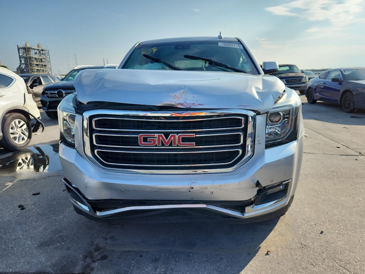 GMC Yukon C1500 Slt