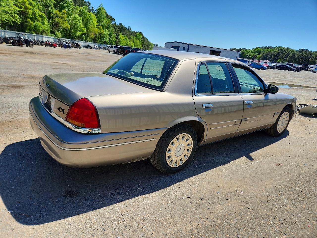 Ford Crown Vic