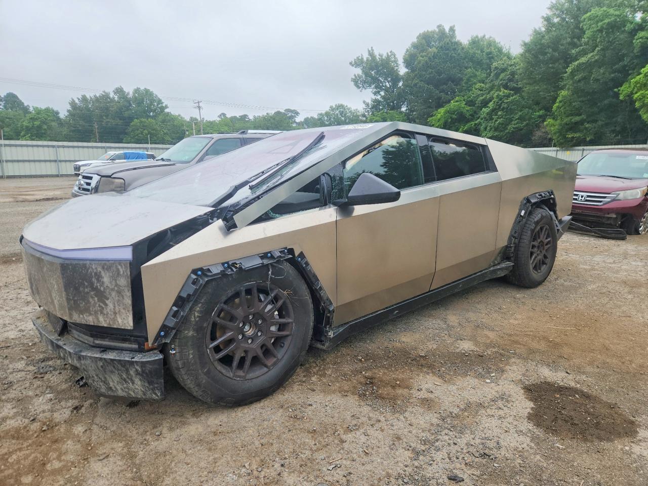 Salvage Tesla Cybertruck Image