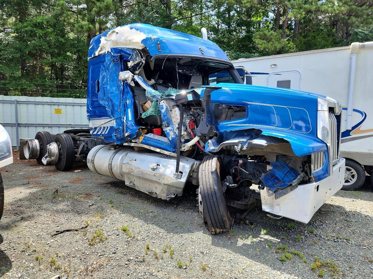 Salvage Western Star Auto Car 49x Chassis Image