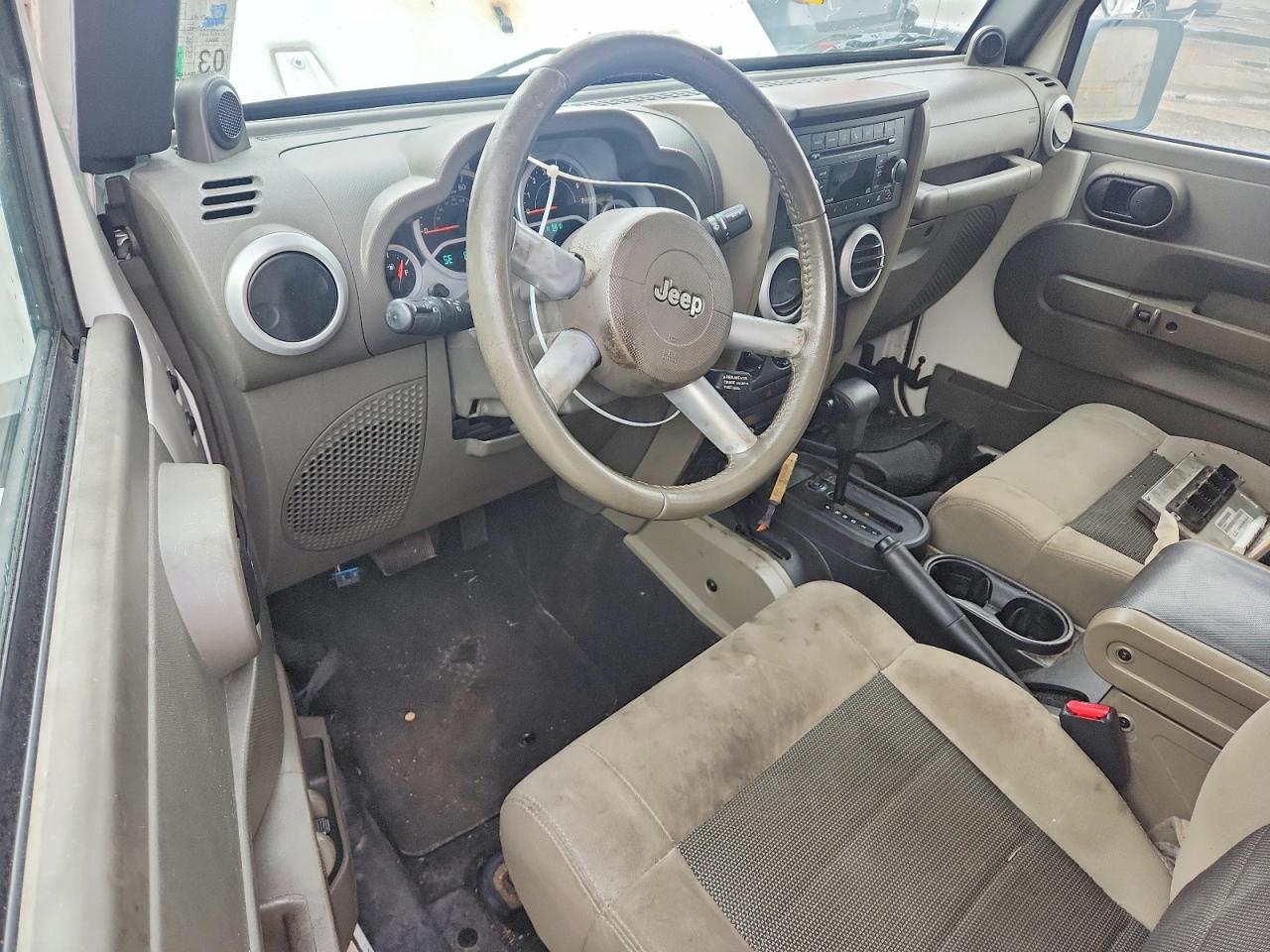 Jeep Wrangler Sahara
