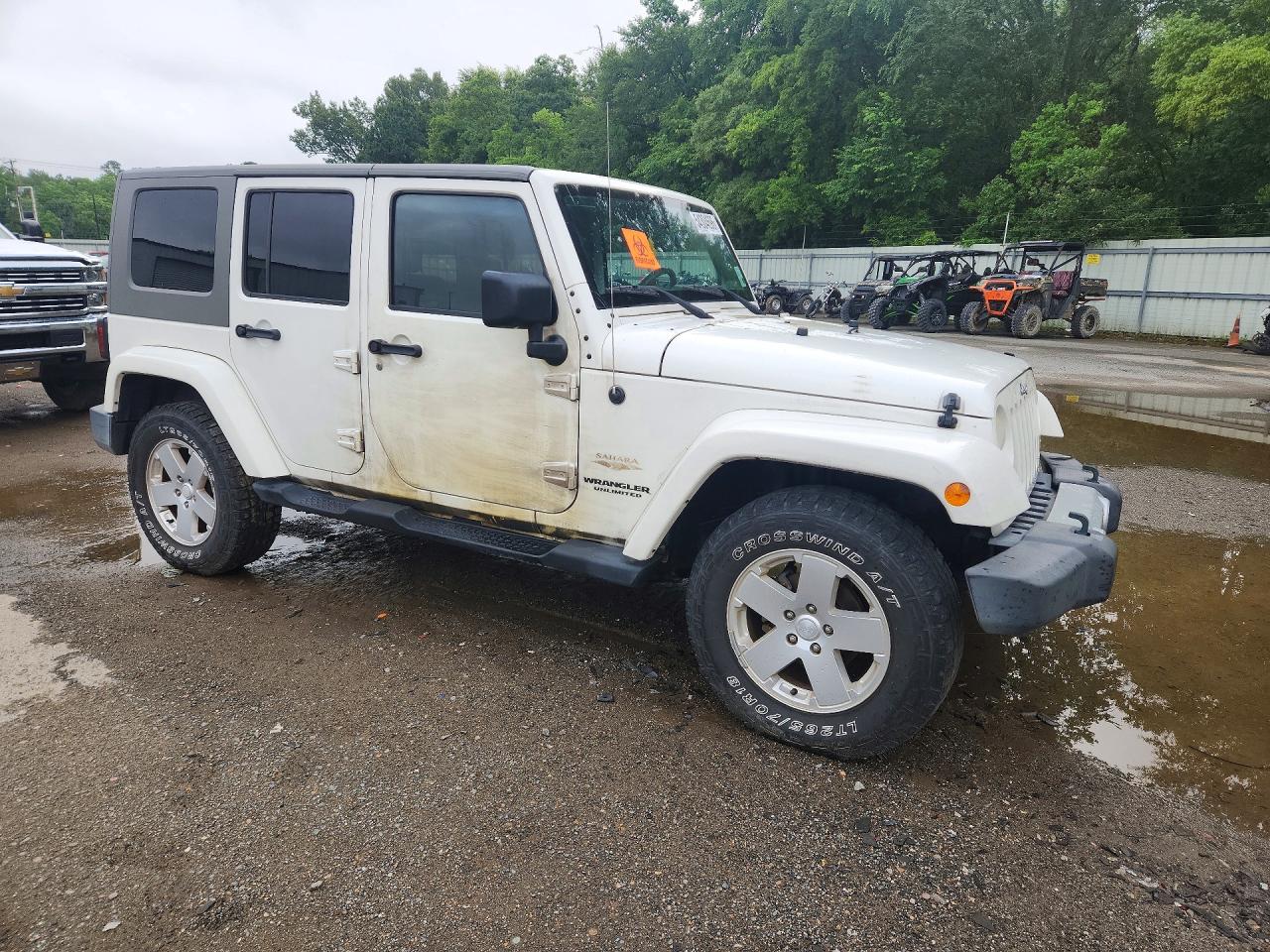 Jeep Wrangler Sahara