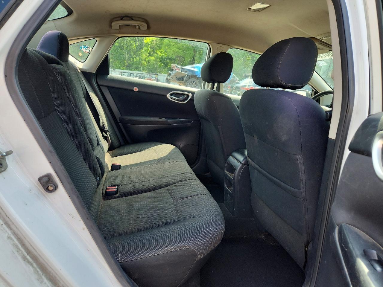 Nissan Sentra S
