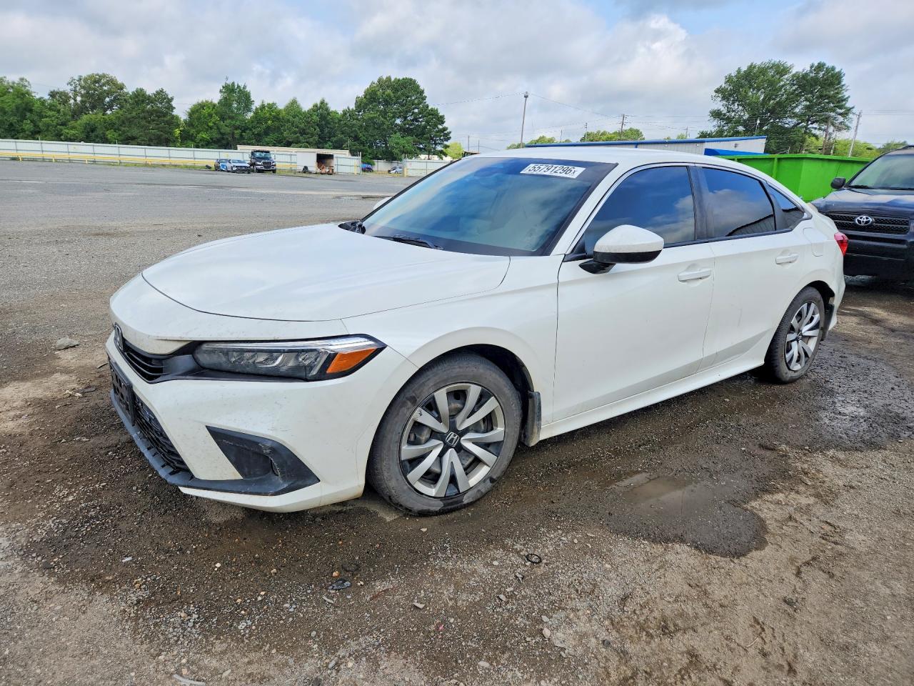 Salvage Honda Civic Image
