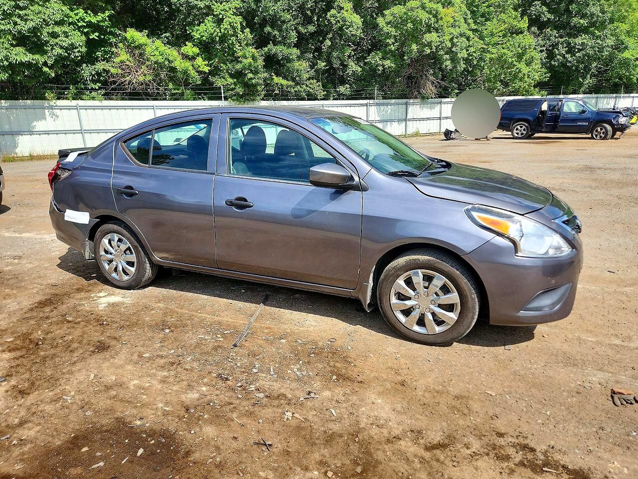Nissan Versa S Plus