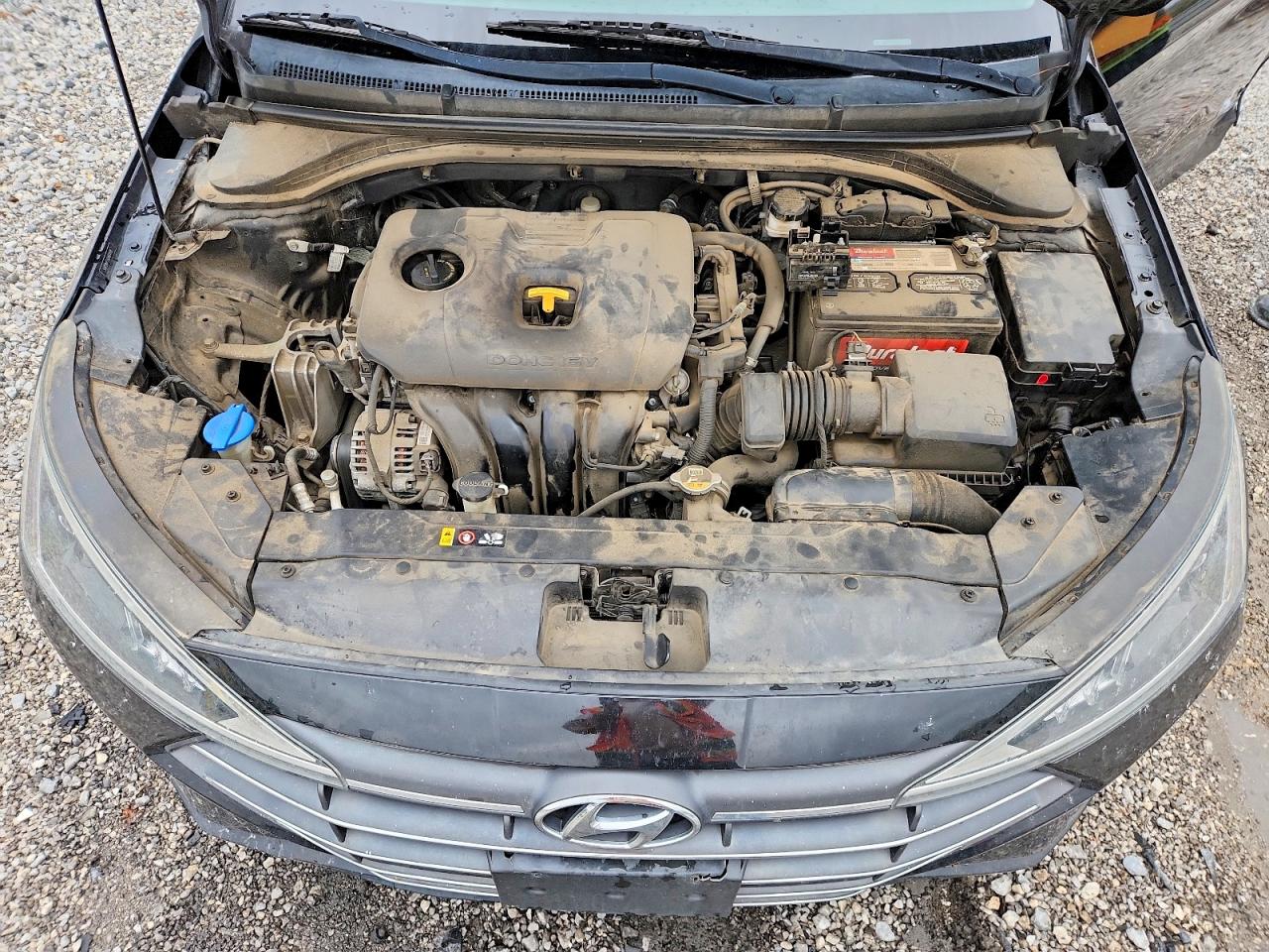 Hyundai ELANTRA Sel