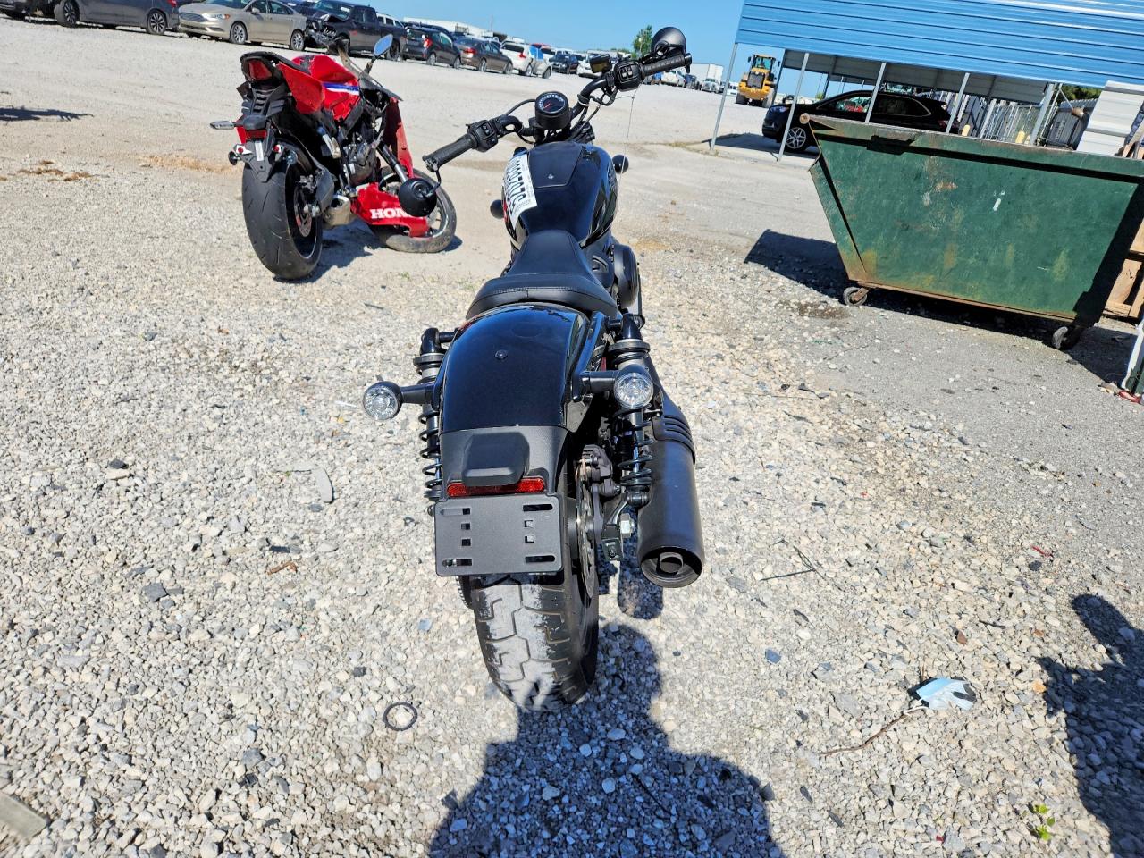 Harley-Davidson Rh975