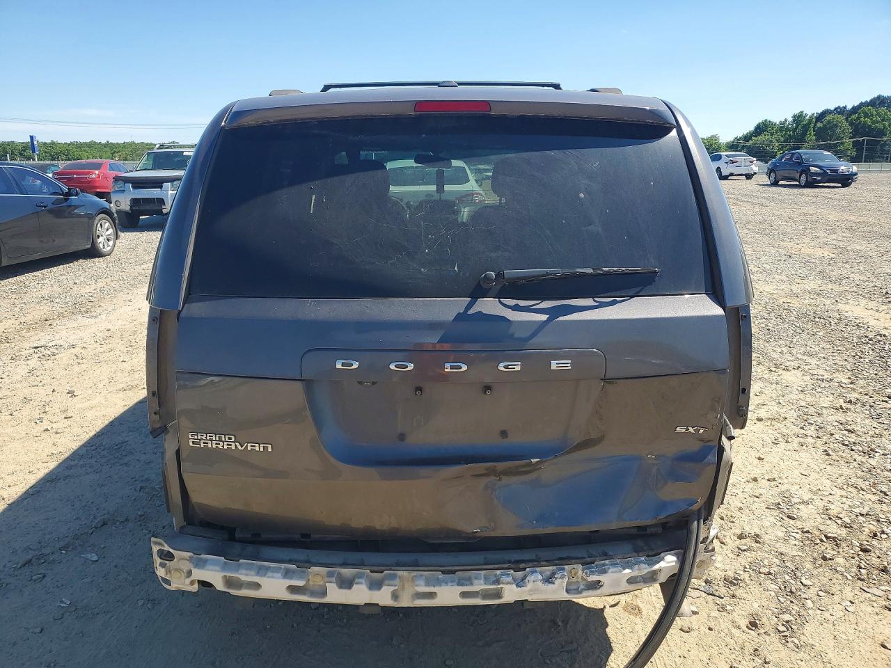 Dodge Caravan Sxt
