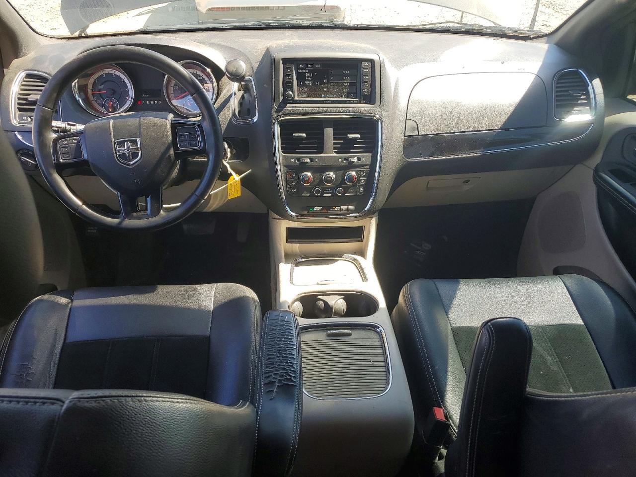 Dodge Caravan Sxt