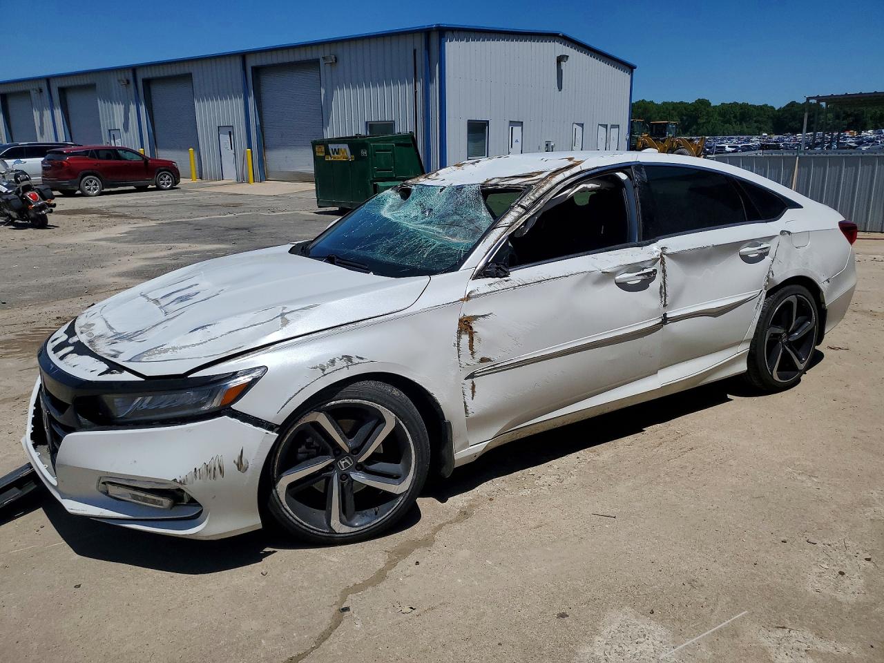 Salvage Honda Accord Image