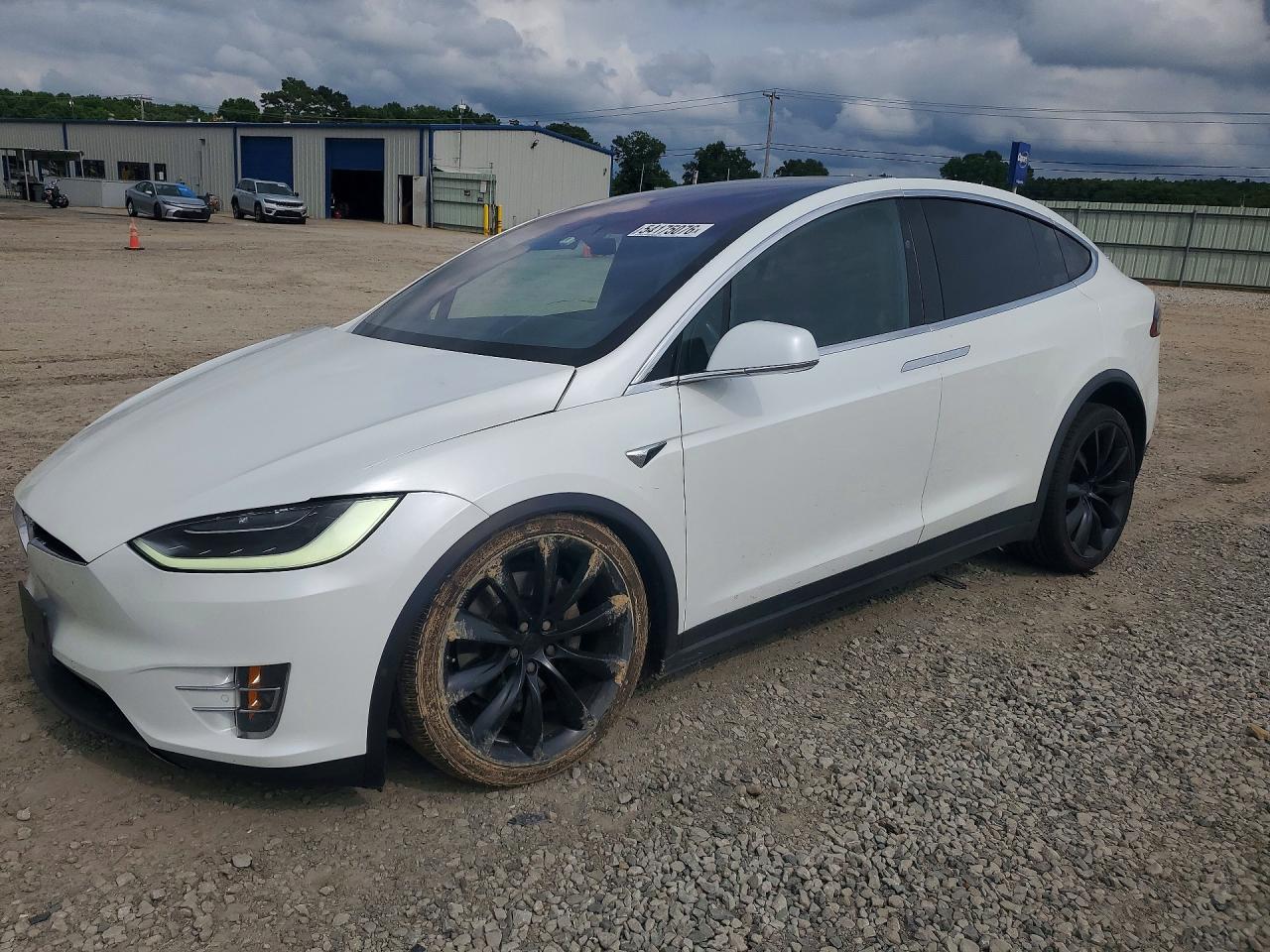 Salvage Tesla Model X Image